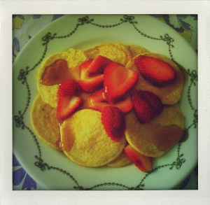 "cottage cheese pancakes with strawberries"