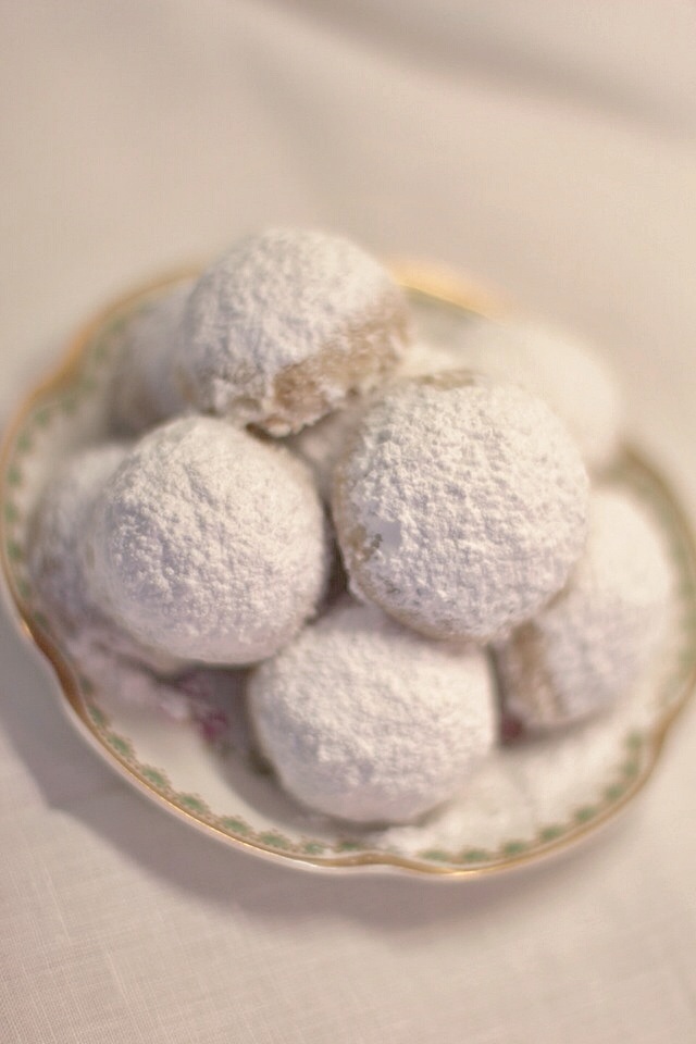 Mexican wedding cookies