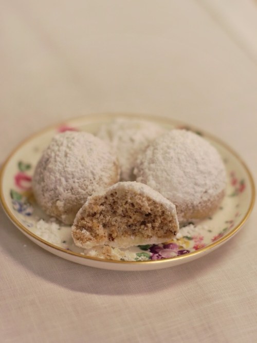 Pecan Mexican wedding cookies