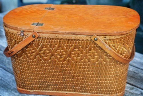 House sale picnic basket picked up for $3.50