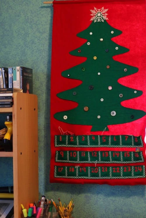 Russell's Advent tree