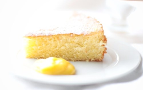Olive oil lemon cake