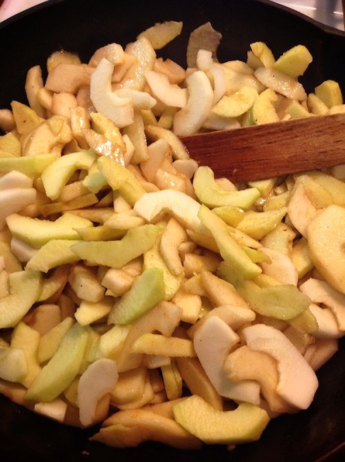 Cooking filling for Apple Pop Tarts